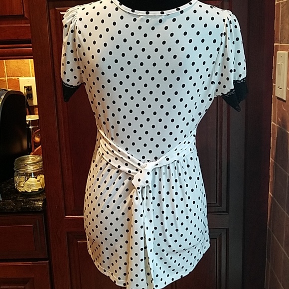 Top - Picture 4 of 8